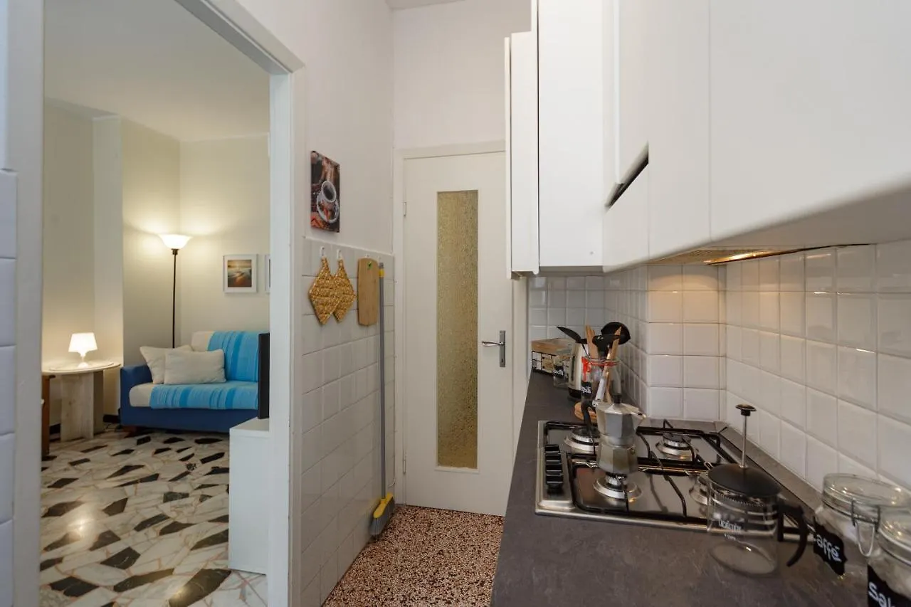 Casa Amica Tranquilla E Ben Posizionata Lägenhet Rapallo